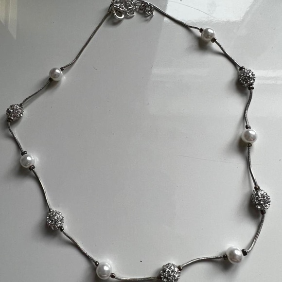 BUNDLE OF 5 ITEMS FOR 20$ 🤯 INSANE DEAL 🤯 - Picture 3 of 4